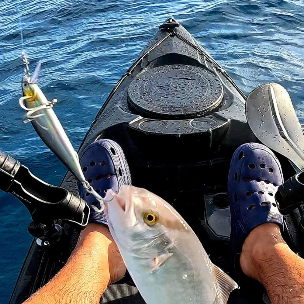 Suspending Minnow Jerkbait Crank